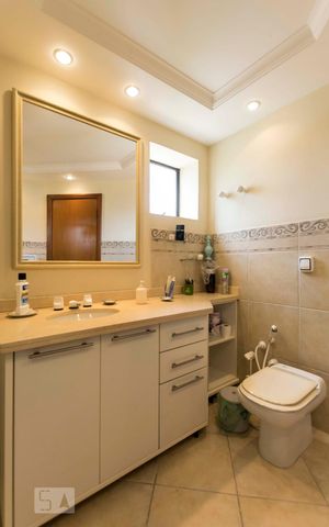Apartamento à venda com 165m², 3 quartos e 3 vagasQuarto 3 - Suíte/ Banheiro