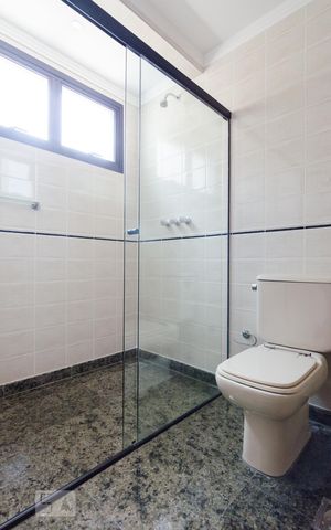 Apartamento à venda com 207m², 3 quartos e 2 vagas Apartamento à venda com 207m², 3 quartos e 2 vagasSuíte 1