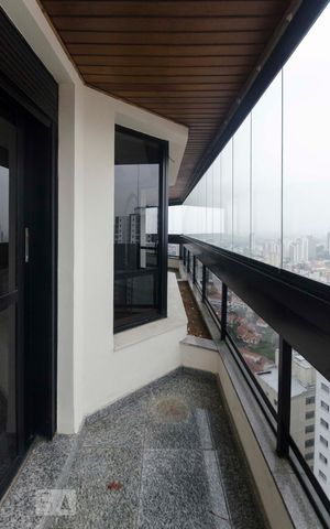 Apartamento para alugar com 220m², 3 quartos e 3 vagasSacada