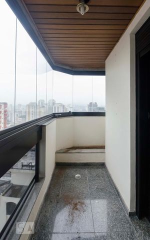 Apartamento para alugar com 220m², 3 quartos e 3 vagasSacada Suíte 2