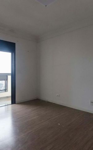 Apartamento para alugar com 220m², 3 quartos e 3 vagasSuíte 2