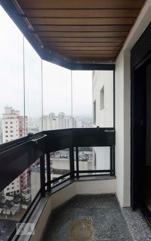 Apartamento para alugar com 220m², 3 quartos e 3 vagasSacada