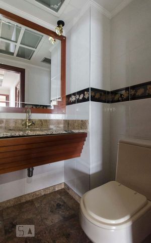 Apartamento para alugar com 220m², 3 quartos e 3 vagasLavabo