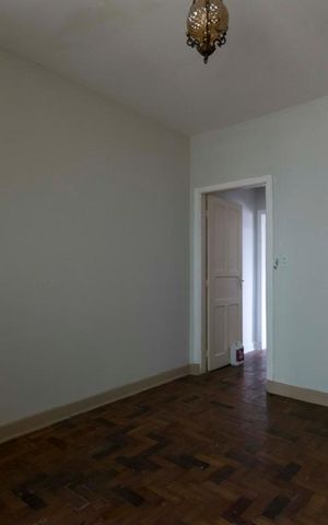 Casa para alugar com 120m², 2 quartos e 2 vagas1o. Andar - Sala
