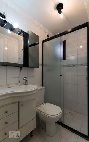 Apartamento à venda com 56m², 2 quartos e 1 vagaBanheiro social