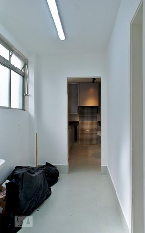 Apartamento à venda com 140m², 3 quartos e 1 vaga Apartamento à venda com 140m², 3 quartos e 1 vagaÁrea de Serviço
