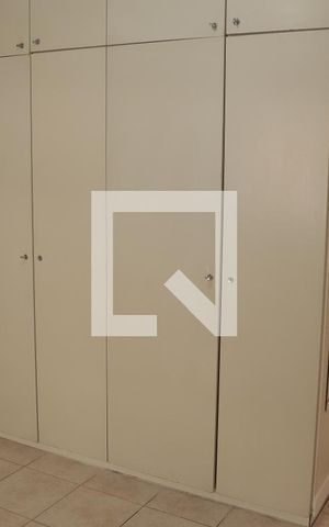 Apartamento à venda com 56m², 1 quarto e 1 vagaQuarto