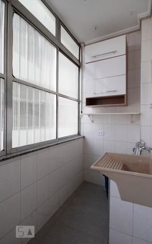 Apartamento à venda com 78m², 2 quartos e sem vagaÁrea de Serviço