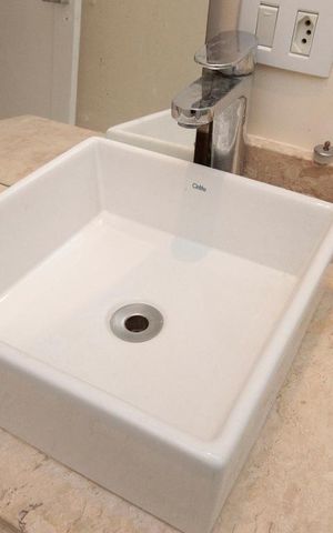 Apartamento à venda com 78m², 2 quartos e sem vagaBanheiro