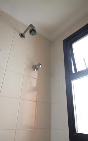Apartamento para alugar com 78m², 2 quartos e 2 vagasChuveiro