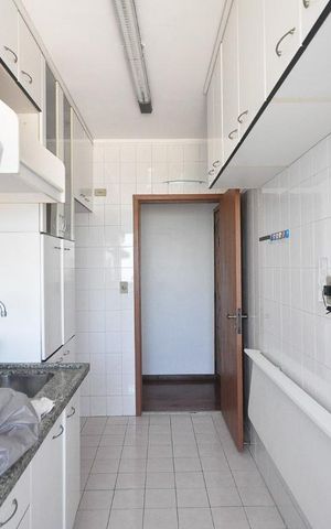 Apartamento à venda com 65m², 3 quartos e 2 vagascozinha