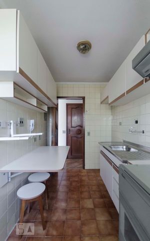 Apartamento para alugar com 55m², 2 quartos e 1 vagaCozinha