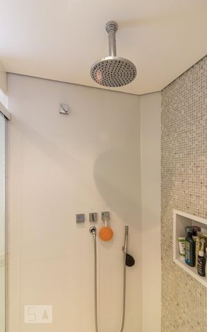Apartamento para alugar com 40m², 1 quarto e 1 vaga Apartamento para alugar com 40m², 1 quarto e 1 vagaBanheiro da suite