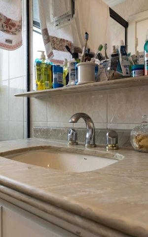 Apartamento à venda com 360m², 4 quartos e 4 vagas1o. Andar - Quarto 3 - Suíte/ Banheiro (Torneira)