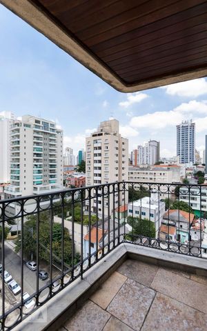 Apartamento à venda com 360m², 4 quartos e 4 vagas1o. Andar - Varanda 3