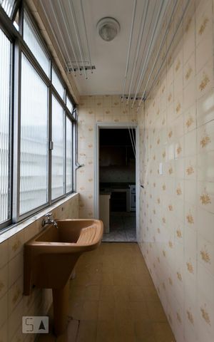 Apartamento para alugar com 100m², 2 quartos e 2 vagasLavanderia