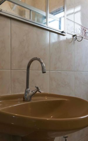 Apartamento para alugar com 100m², 2 quartos e 2 vagasBanheiro (Torneira)