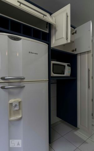 Apartamento para alugar com 133m², 3 quartos e 1 vagaCozinha (Armários)