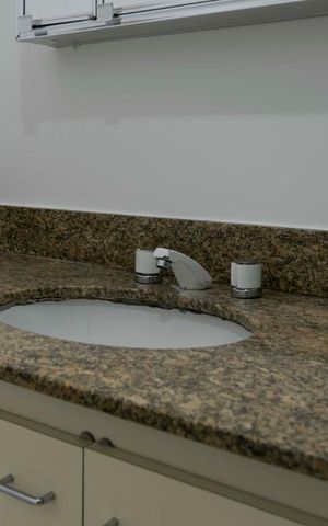 Apartamento para alugar com 133m², 3 quartos e 1 vagaQuarto 3 - Suíte/ Banheiro (Torneira)