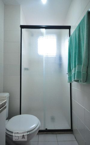 Apartamento à venda com 47m², 2 quartos e 1 vagadetalhe do banheiro