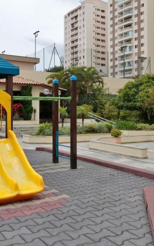 Apartamento à venda com 200m², 3 quartos e 3 vagasPlayground