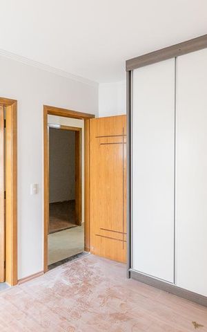 Apartamento à venda com 90m², 3 quartos e 2 vagas Apartamento à venda com 90m², 3 quartos e 2 vagasQuarto 1