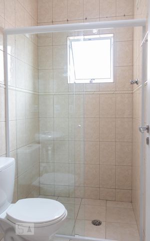 Apartamento à venda com 60m², 2 quartos e 1 vaga Apartamento à venda com 60m², 2 quartos e 1 vagaBanheiro 2