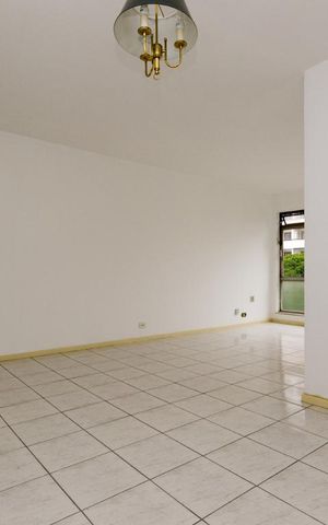 Apartamento para alugar com 86m², 2 quartos e 1 vaga Apartamento para alugar com 86m², 2 quartos e 1 vagaSala