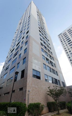 Apartamento à venda com 70m², 2 quartos e 1 vagaFachada