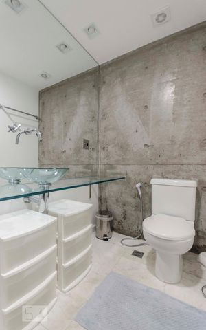 Apartamento à venda com 70m², 2 quartos e 1 vagaBanheiro