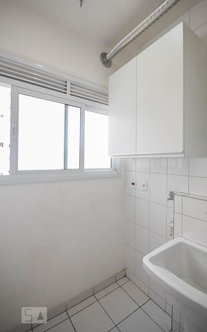 Apartamento à venda com 69m², 2 quartos e 2 vagas Apartamento à venda com 69m², 2 quartos e 2 vagasÁrea de Serviço