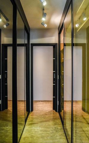 Apartamento à venda com 156m², 3 quartos e 3 vagas Apartamento à venda com 156m², 3 quartos e 3 vagasCloset da Suíte 2