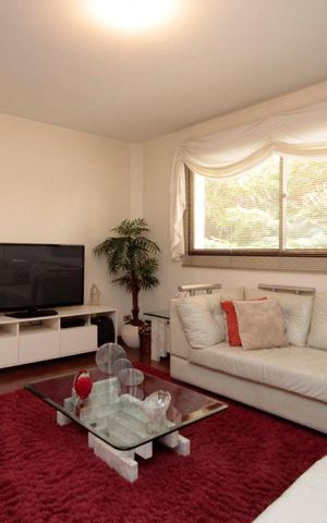 Apartamento à venda com 165m², 4 quartos e 3 vagasSala