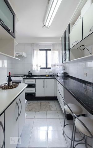 Apartamento para alugar com 63m², 2 quartos e 2 vagasCozinha