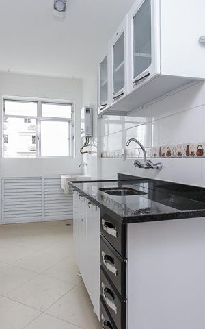 Apartamento para alugar com 52m², 2 quartos e 1 vagaCOZINHA