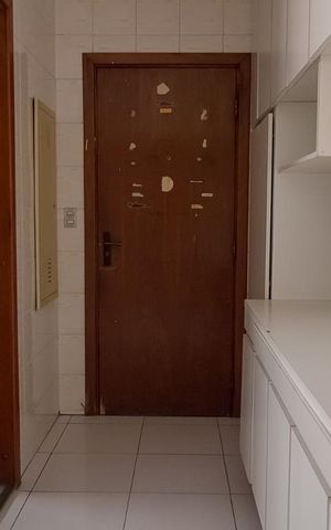 Apartamento à venda com 200m², 4 quartos e 2 vagas Apartamento à venda com 200m², 4 quartos e 2 vagasÁrea de Serviço