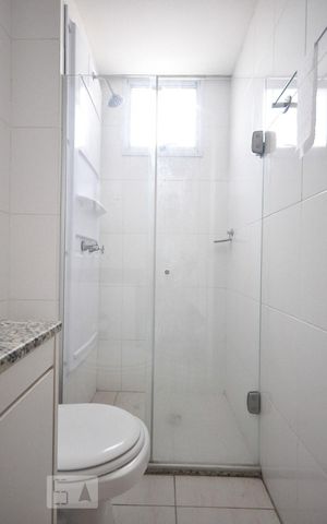 Apartamento à venda com 94m², 3 quartos e 2 vagasdetalhe do banheiro