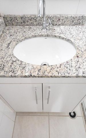 Apartamento à venda com 94m², 3 quartos e 2 vagasdetalhe do banheiro suíte 