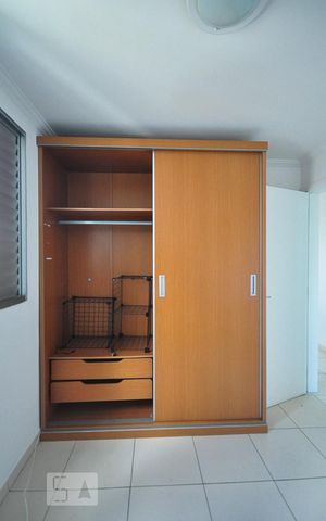 Apartamento à venda com 140m², 3 quartos e 2 vagasarmário do quarto 2