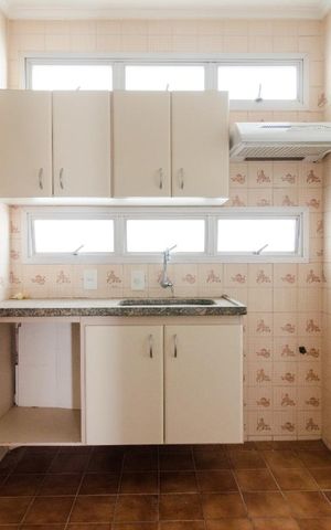 Apartamento à venda com 85m², 2 quartos e 1 vaga Apartamento à venda com 85m², 2 quartos e 1 vagaCozinha