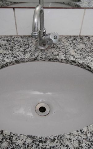 Apartamento à venda com 76m², 3 quartos e 2 vagasBanheiro da Suíte
