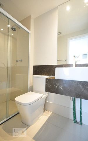Apartamento para alugar com 61m², 2 quartos e 1 vagabanheiro suíte