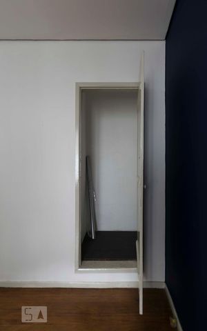 Casa para alugar com 180m², 4 quartos e sem vaga2o. Andar - Quarto 2 (Armários)