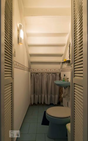Casa para alugar com 180m², 4 quartos e sem vaga1o. Andar - Lavabo