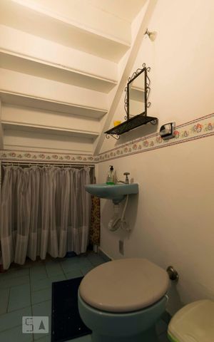 Casa para alugar com 180m², 4 quartos e sem vaga1o. Andar - Lavabo