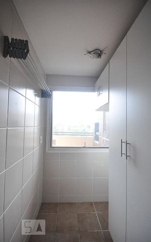 Apartamento à venda com 70m², 1 quarto e 2 vagasárea de serviço