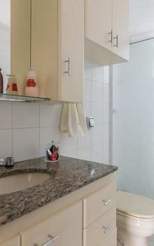 Apartamento à venda com 125m², 3 quartos e 2 vagas Apartamento à venda com 125m², 3 quartos e 2 vagasSuite