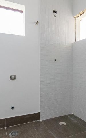 Casa à venda com 300m², 4 quartos e 2 vagas Casa à venda com 300m², 4 quartos e 2 vagasSuite