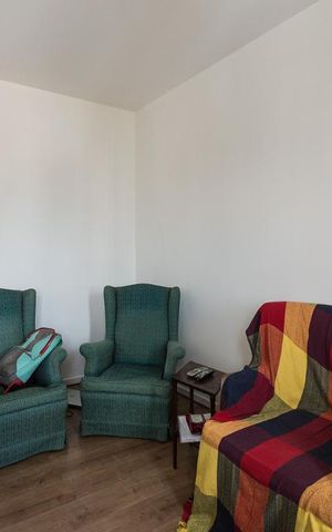Apartamento à venda com 200m², 4 quartos e 2 vagas Apartamento à venda com 200m², 4 quartos e 2 vagasQuarto