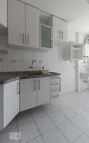 Apartamento à venda com 60m², 3 quartos e 2 vagasCozinha